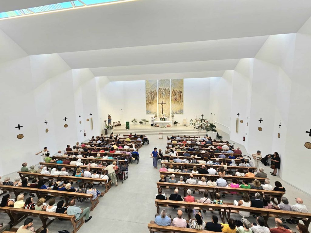 UN RETABLO PARA EL ESPÍRITU SANTO