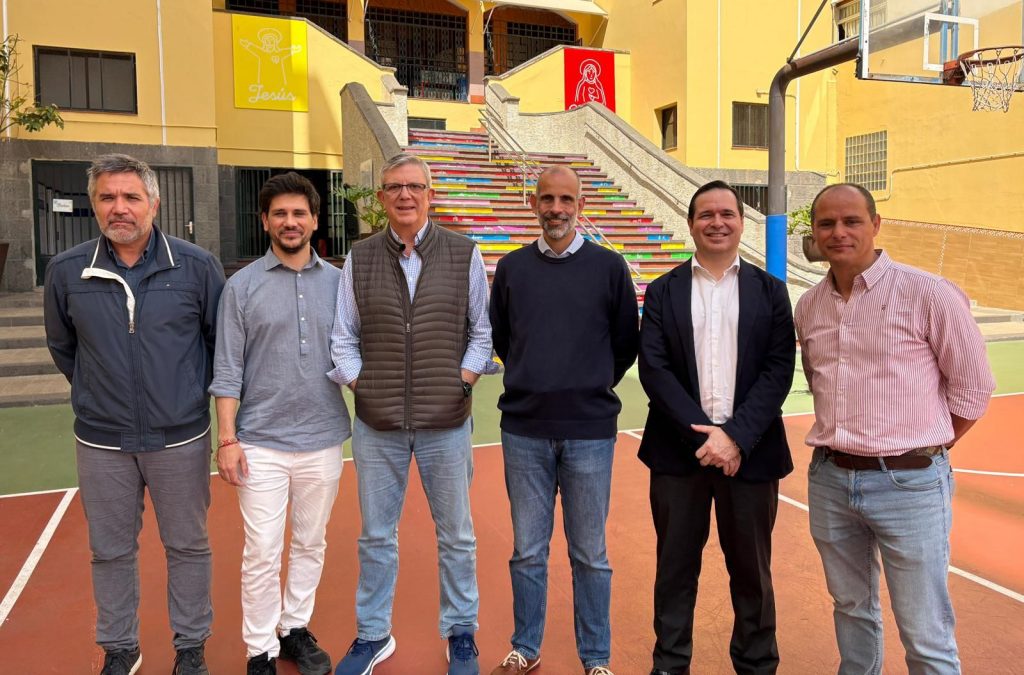 VISITA DEL EQUIPO DE TITULARIDAD A LOS COLEGIOS CLARETIANOS DE LAS PALMAS, SEVILLA Y DON BENITO